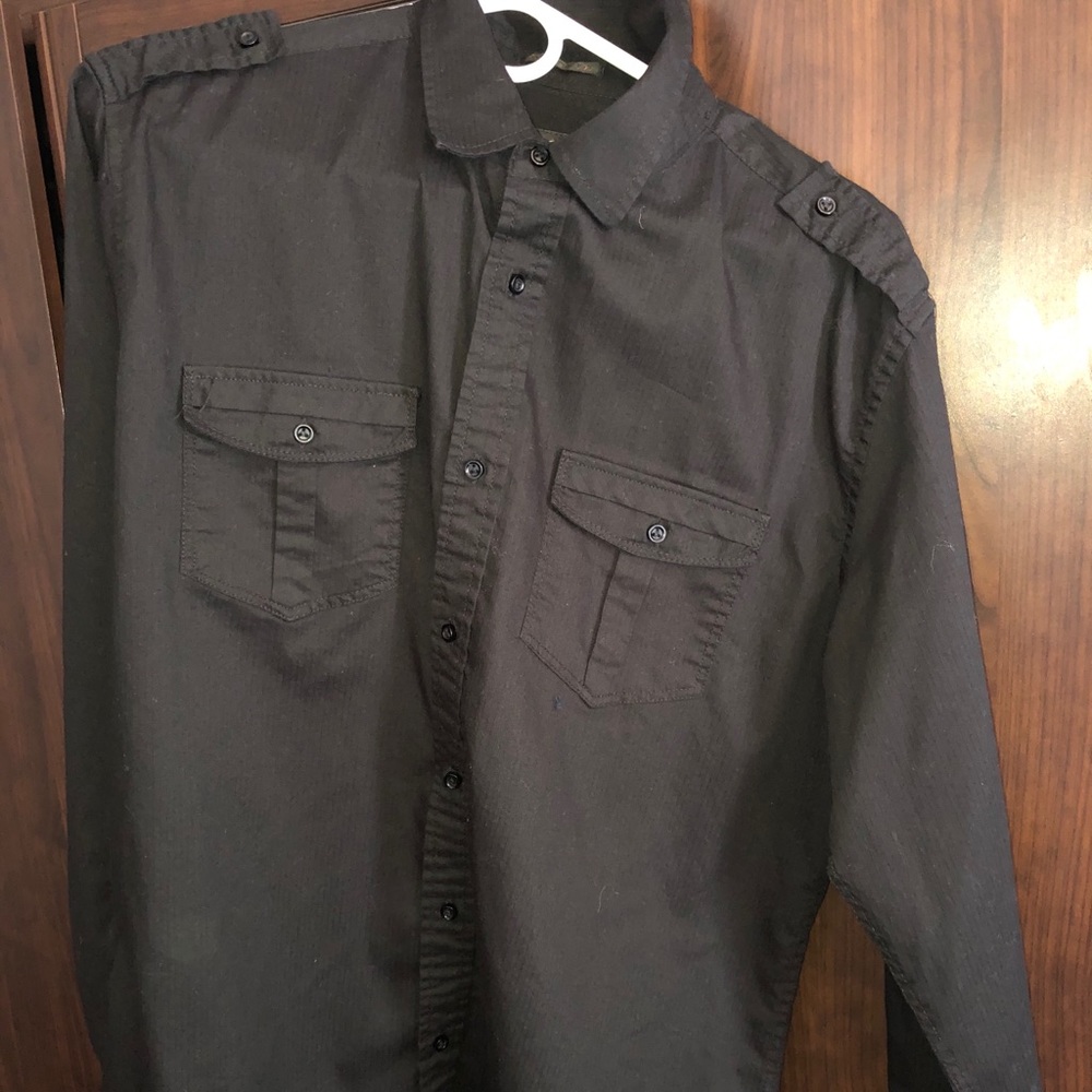 Black causal shirt helix